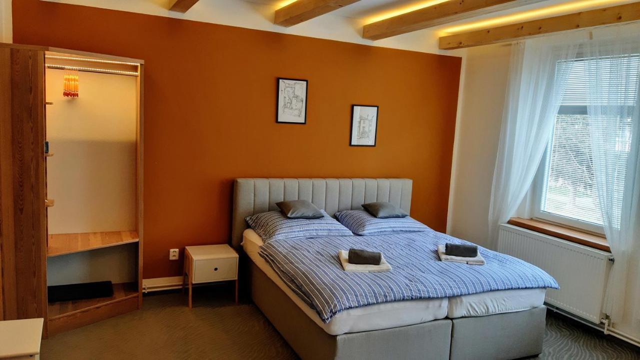 Three Apartment ฟรันทิชโกวี ลาซเน ภายนอก รูปภาพ