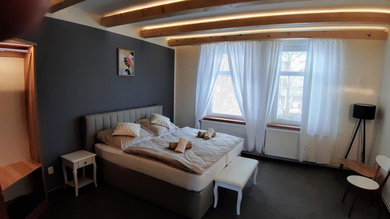 Three Apartment ฟรันทิชโกวี ลาซเน ภายนอก รูปภาพ