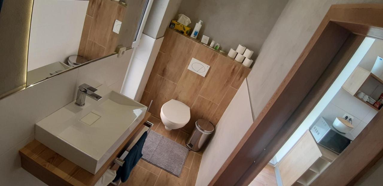 Three Apartment ฟรันทิชโกวี ลาซเน ภายนอก รูปภาพ
