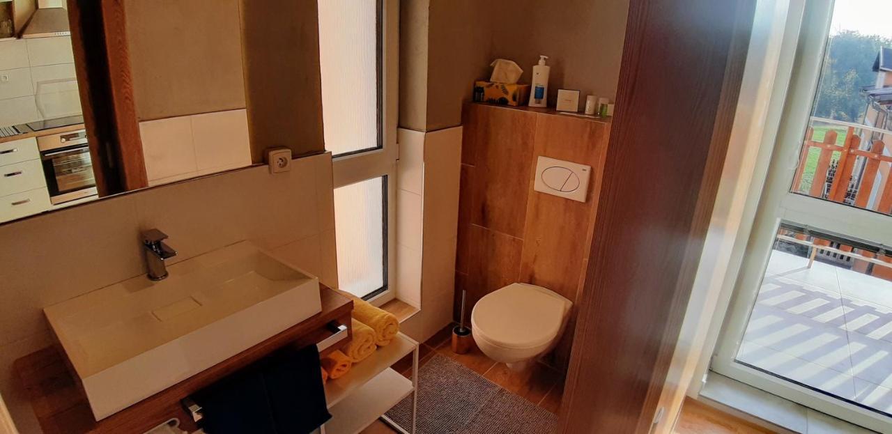Three Apartment ฟรันทิชโกวี ลาซเน ภายนอก รูปภาพ