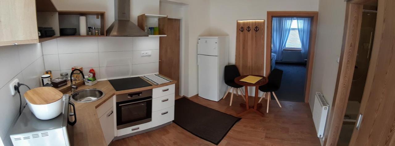 Three Apartment ฟรันทิชโกวี ลาซเน ภายนอก รูปภาพ