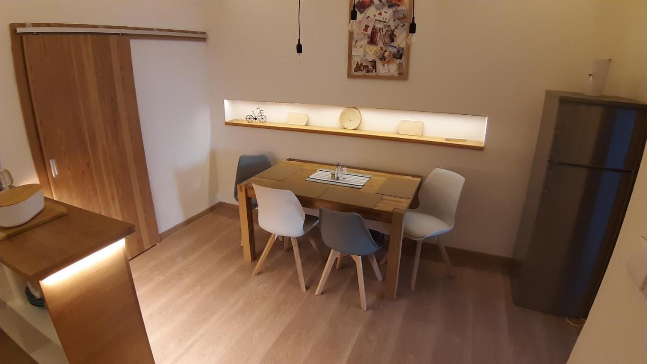 Three Apartment ฟรันทิชโกวี ลาซเน ภายนอก รูปภาพ